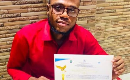 Kinshasa : Delphin Mwadi plébiscité par le CPJ « Jeune engagé à l’encadrement de la jeunesse »