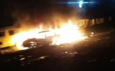 Kinshasa : 5 véhicules ont pris feu dans la nuit de ce vendredi suite à un incendie
