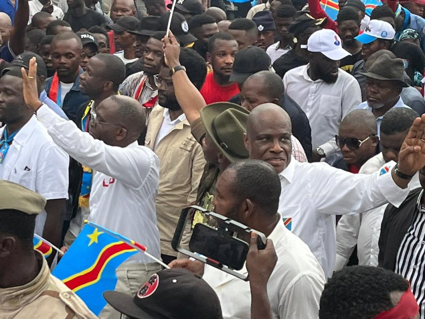 Kinshasa : Fayulu et Matata en première ligne de front dès le début de la marche de soutien aux Fardc