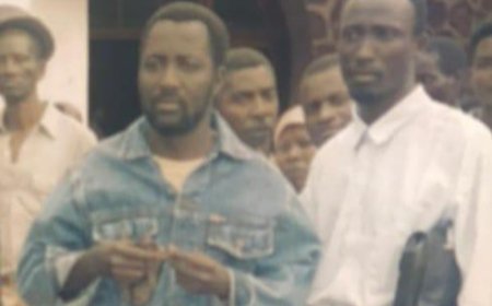 [Tribune] : « Entrée de l’AFDL, pourquoi Mukungubila fût-il traqué, arrêté, relégué, emprisoné, torturé, condamné à mort et libéré en 1999? », Mingiedi Mbala N'zeteke Charlie Jephthé