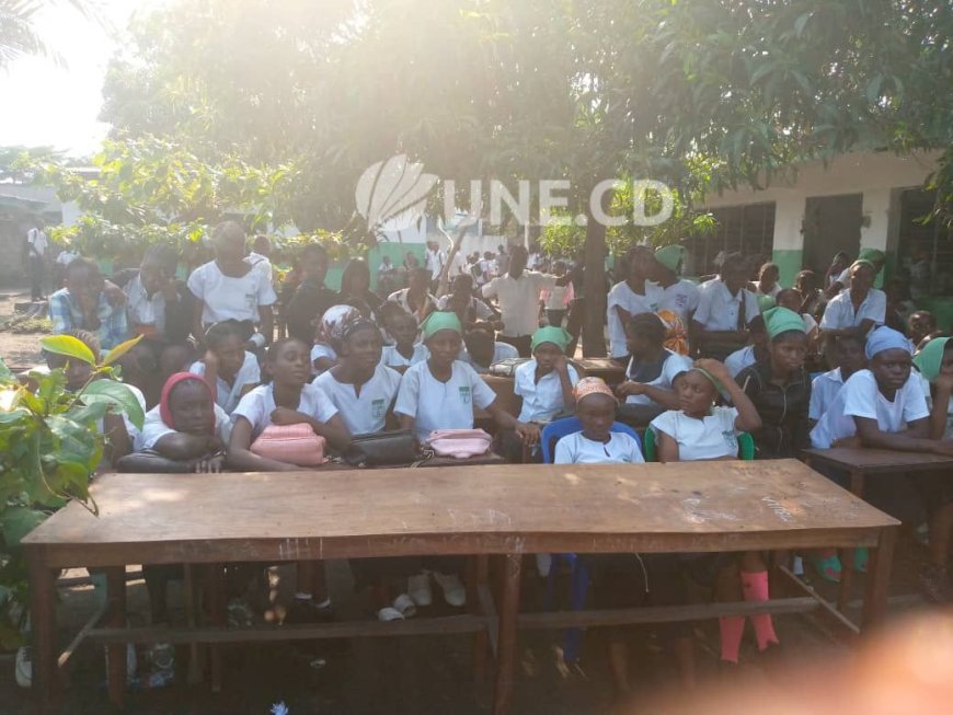 Kinshasa : André Kongolo et LIGHT ASBL invitent les élèves de l’ITD Diyalanda à s'investir dans le Numérique