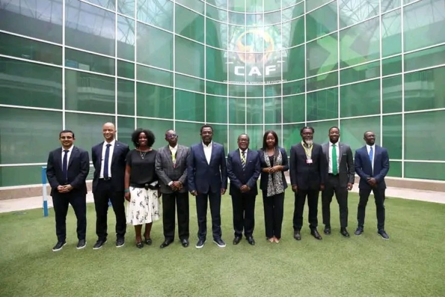 Ministère des sports : Claude-François Kabulo échange avec le secrétaire général de la CAF sur la réouverture du Stade des Martyrs