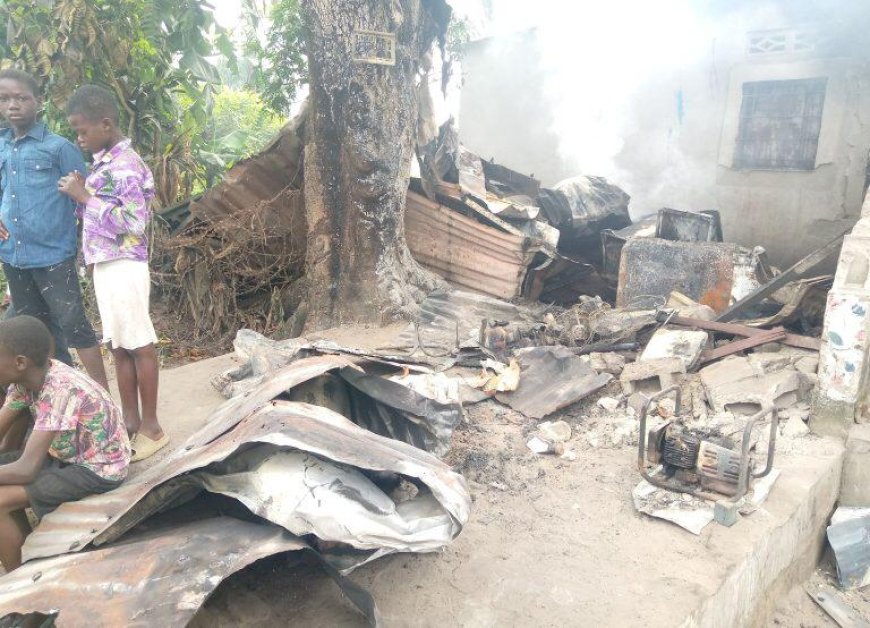 Kinshasa : Deux personnes brûlées dans un incendie causé par les Kulunas à Kisenso