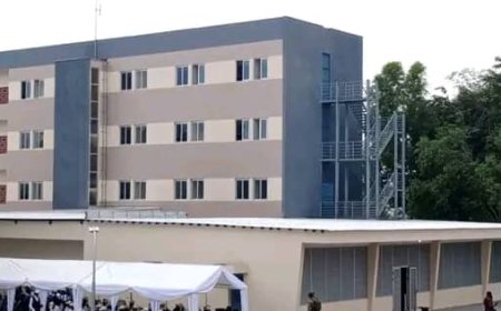 Kinshasa : 2 homes des étudiants de l'Université Pédagogique Nationale inaugurés par Félix Tshisekedi