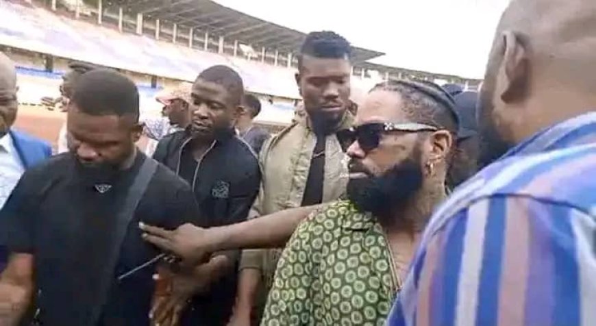 Kinshasa : Ferré Gola visite le Stade des Martyrs avant son concert du 24 juin prochain