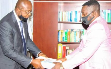 Kinshasa : Godé Mpoyi demande des justifications sur la gestion des finances de la ville à Gentiny Ngobila 