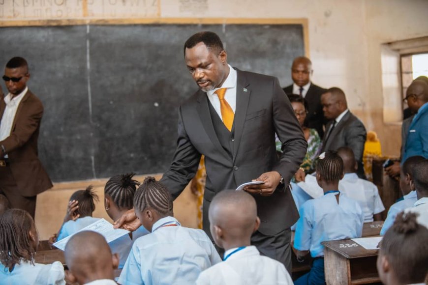 RDC : à Kisangani, Tony Mwaba lance l'examen national de fin d'études primaires