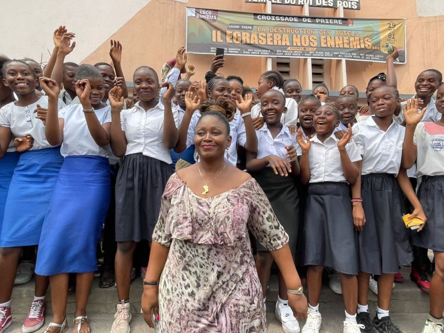 Kinshasa : Colette Tshomba lance un tournoi interscolaire sur la langue française à l’intention des élèves de Funa 