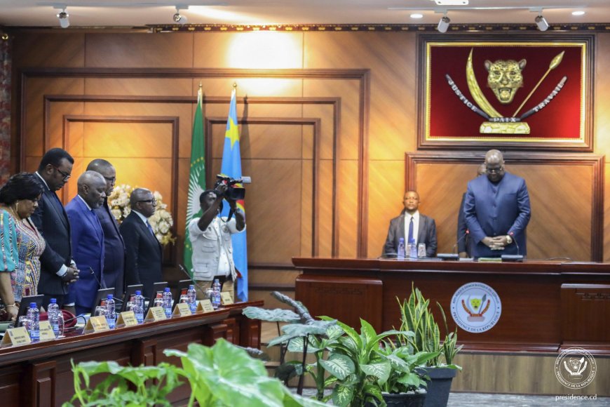 RDC : Un moment de recueillement observé lors du 104ème Conseil des Ministres en mémoire de Chérubin Okende 