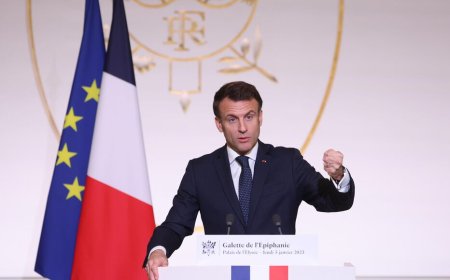 Coup d'Etat au Niger : « Si la France n'était pas intervenue (...), Nous ne parlerions aujourd'hui ni de Mali, ni de Burkina Faso, ni de Niger», Emmanuel Macron