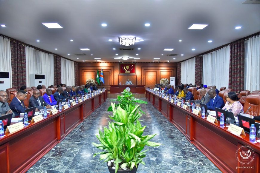 RDC : Le gouvernement s’engage à réhabiliter les voies ferroviaires et les routes de dessertes agricoles