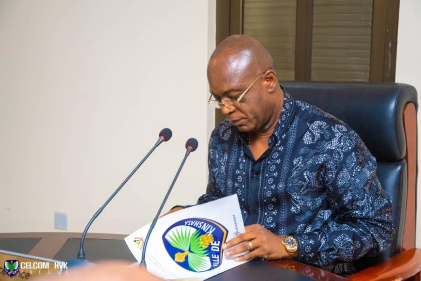 Kinshasa : La Cour des comptes demande à l’assemblée provinciale de sanctionner Ngobila « pour incompétence  notoire »