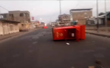 Goma : des barricades posées sur la chaussée, ville morte respectée 