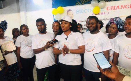 Société : 24 jeunes formés pendant 6 mois sur l'informatique, la coupe et couture et l'esthétique par l'Asbl seconde chance