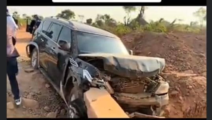 Haut-Katanga : Vital Kamerhe et Jean Lucien bussa connaissent un accident de route en partance pour le lancement des travaux du pont RDC-Zambie