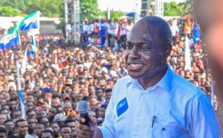 Martin Fayulu à Tshikapa : « Je veux dire aux amis de l’UDPS qu’ils ne sauront pas (…) la RDC nous appartient à tous »