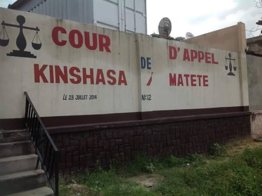 Justice : Olivier Matumo Kamale, magistrat près la Cour d’appel de Kinshasa Matete, condamné à un an de prison pour arrestation arbitraire et de tentative de concussion