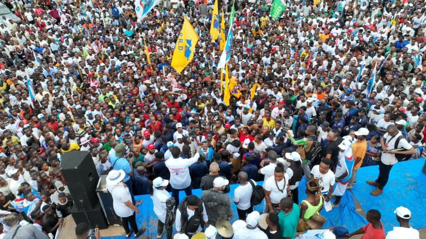 Katumbi à Mbandaka : « ceux qui me traitent de candidat de l’étranger, ce sont eux qui ont traité Mobutu de centrafricain, Kabila de rwandais, Bemba de portugais »