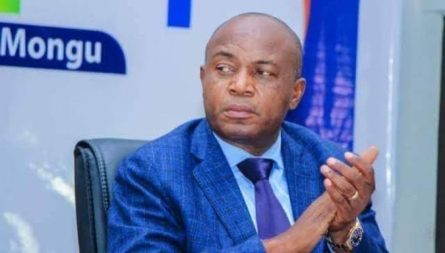 Kinshasa : Démis de ses immunités, Ngobila n'a pas démissionné et n'est pas arrêté (hôtel de ville)