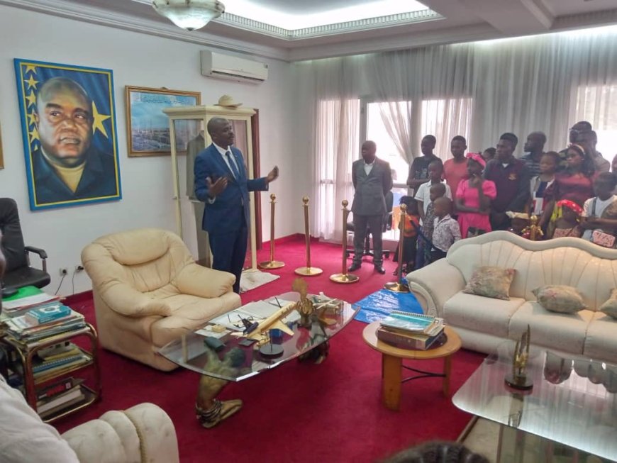 23e anniversaire de l'assassinat de M'zee LD Kabila : Des visiteurs en liesse au Palais de marbre 