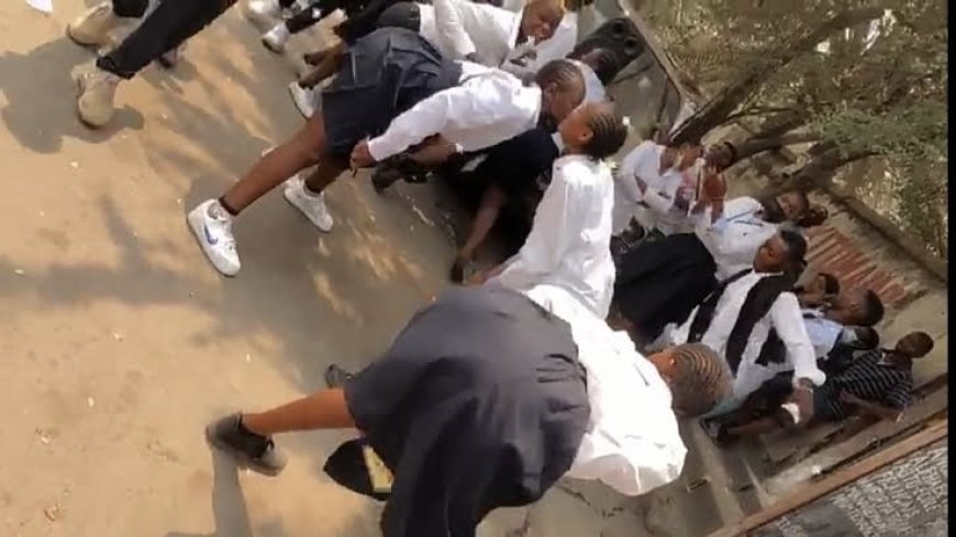 Tanganyika : deux élèves en uniforme attrapés dans un hôtel à Kongolo 
