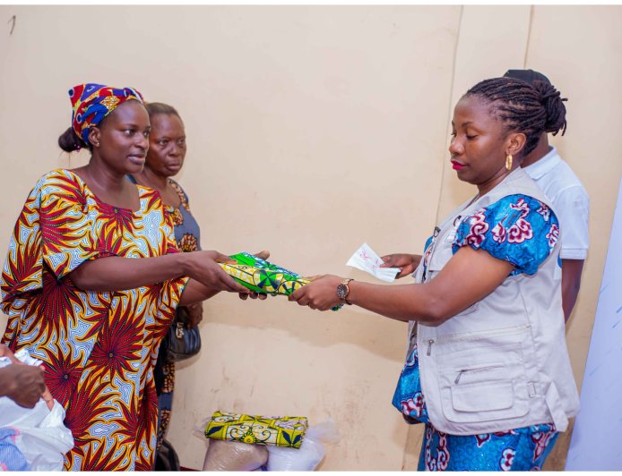 Kinshasa : ONG Women of Faith mene sadisa bantu ya mene dinda na kumata ya masa ya nzadi ya nene (Fleuve Congo)