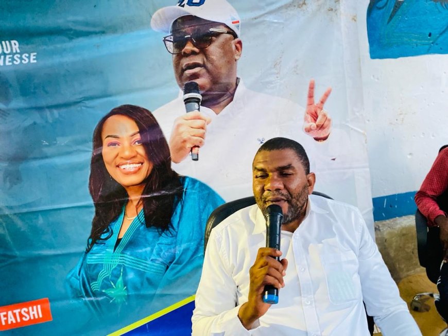 Kwilu : la fondation BAFA de Junior Mulop forme les jeunes de Masimanimba sur la « prise de parole en public »