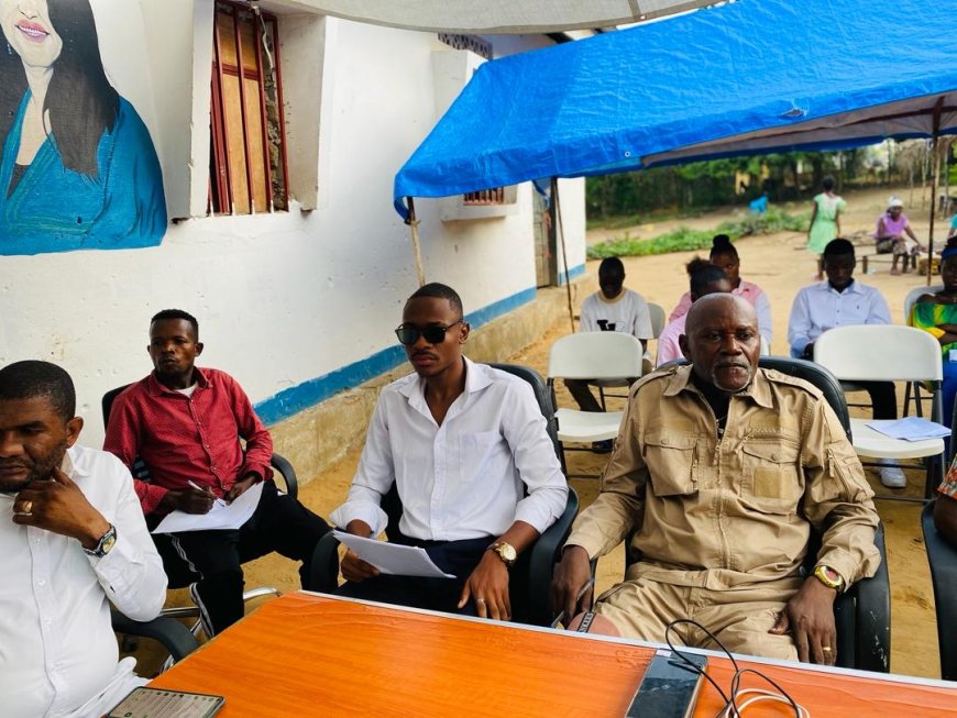 Kwilu : la fondation BAFA de Junior Mulop forme les jeunes de Masimanimba sur la « prise de parole en public »
