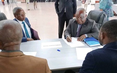 Assemblée nationale : Antipas Mbusa Nyamisi va disputer le poste de 2e vice-président avec Christophe Mboso 