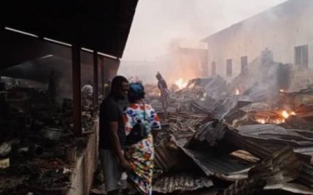 Kinshasa : des pertes matérielles énormes suite à un incendie dévastateur au marché de Matete 