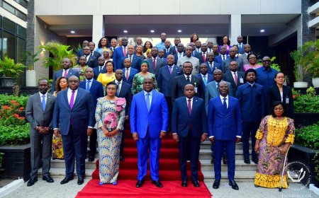 Tshisekedi aux membres du gouvernement : « vous devez oublier vos couleurs politiques pour répondre aux besoins de nos populations »