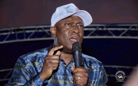 Augustin Kabuya à Moïse Katumbi : « Vous pouvez tout acheter avec l’argent mais pas l’intelligence »