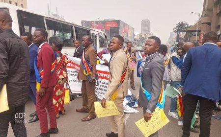 Kinshasa : Les conseillers communaux en sit-in devant la Ceni pour exiger les élections des bourgmestres 