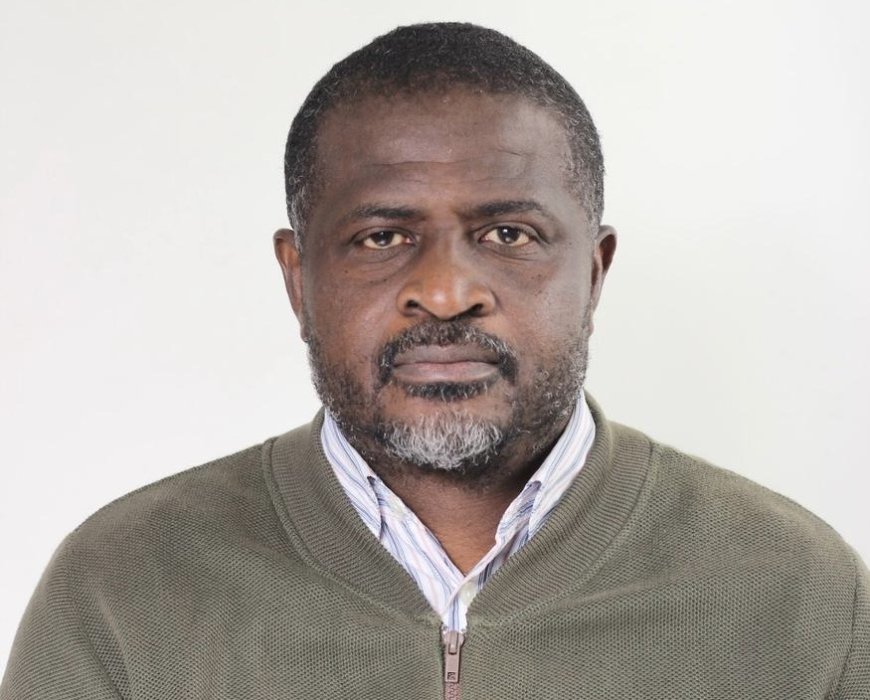 Kongo-Central : le notable de Madimba, Charlie Mingiedi interpelle les autorités sur l'arrêt des travaux et l'abondon des matériels de l'électrification des agglomérations de Ngeba et Lenfu