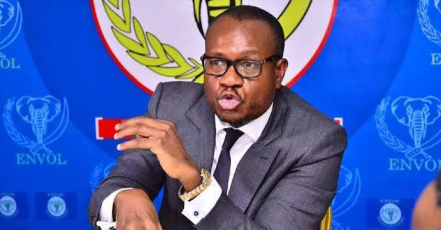 RDC : « Le calendrier républicain de 2028 voulu par le peuple congolais exige de Tshisekedi, comme ce fut le cas de Kabila de quitter pacifiquement le pouvoir » Envol