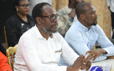 Kinshasa : Delly Sesanga interpellé lors de la marche contre la révision de la Constitution 